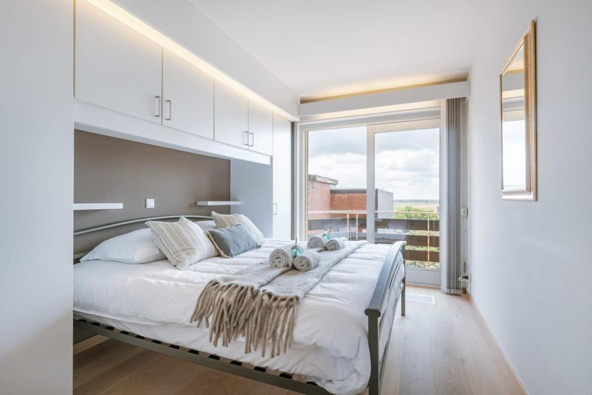 Huswell - Apartment With Stunning Sea View In Middelkerke Kültér fotó